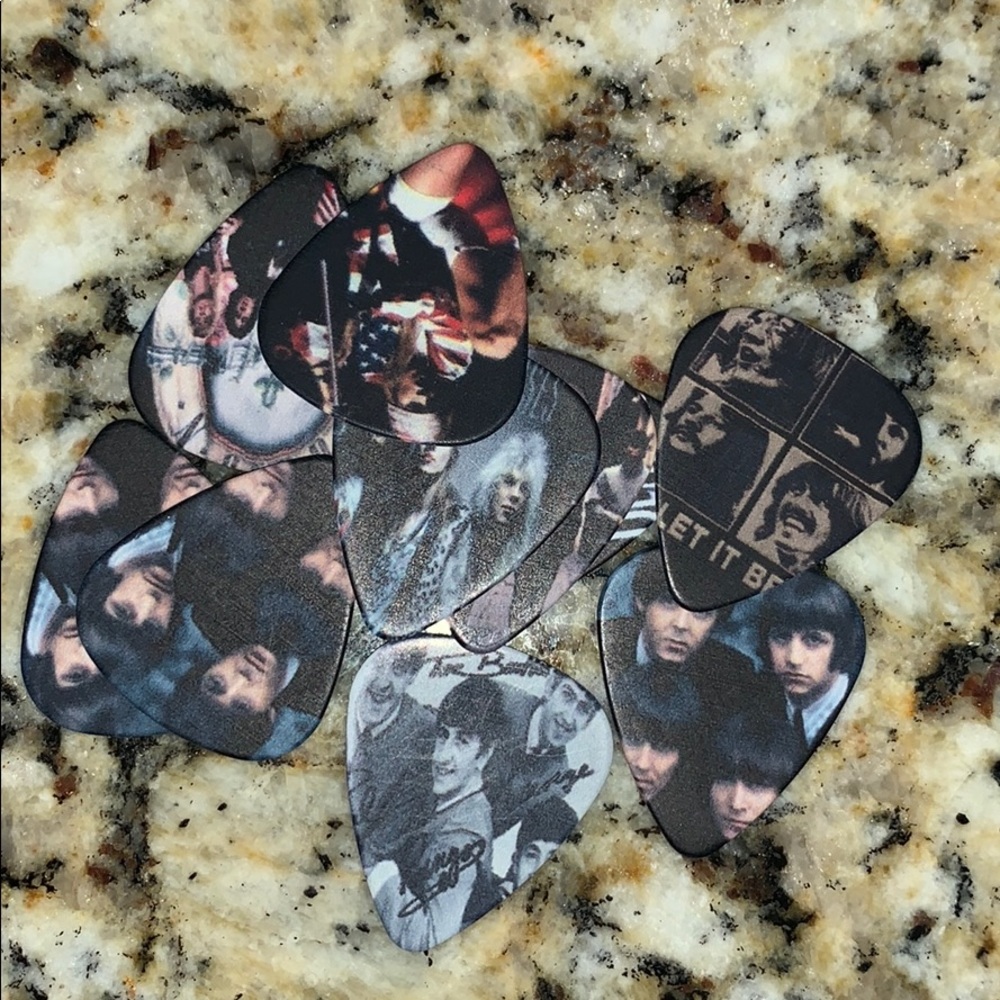 10 guitar picks